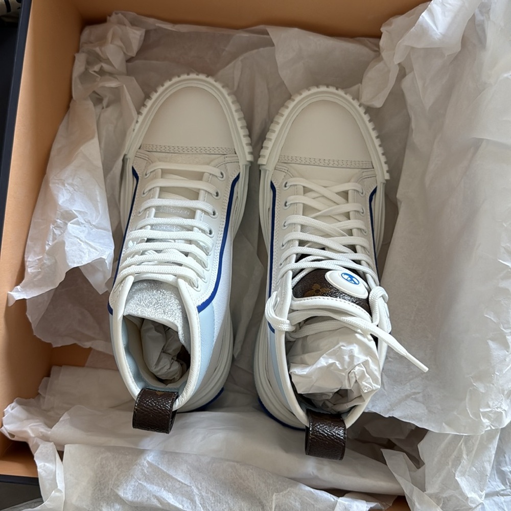 Louis Vuitton Squad Sneaker Boot - Picture 5 of 8